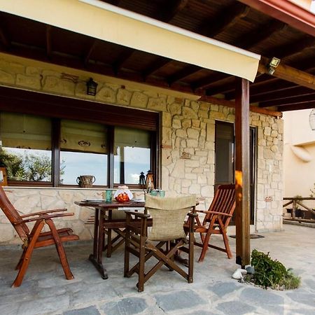 Villa Pino Pueblo Paliouri Exteriör bild